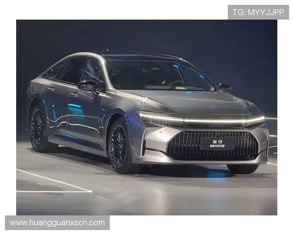 在皇冠的官网上了解品牌历史、经典款式以及未来发展规划